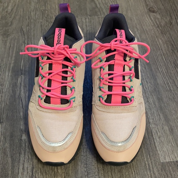 Retro Reebok - Picture 2 of 5